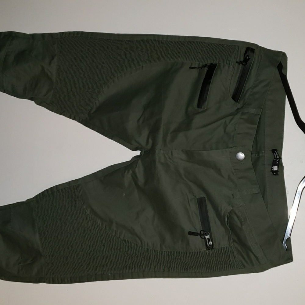 American stitch tapered pants